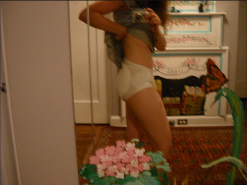 texastiny: Perfect fit - Nice and / or diapered girls