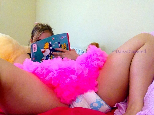 The Official blog of ©DaisyDiapered - Tomorrow I get to record and be little! I also...