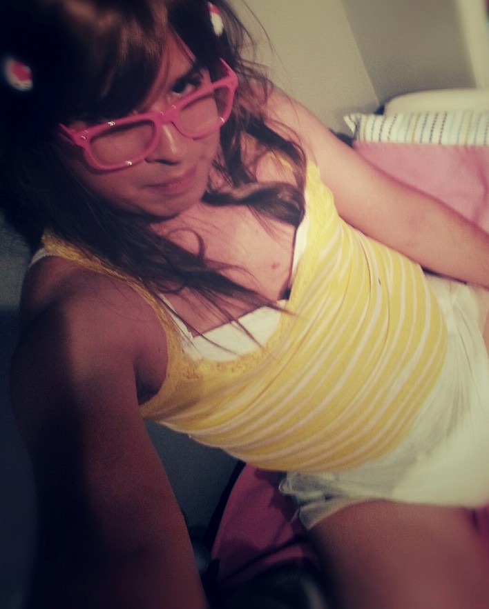 CiCi Stories ABDL Play — Just an adult baby diaper girl waiting for her...