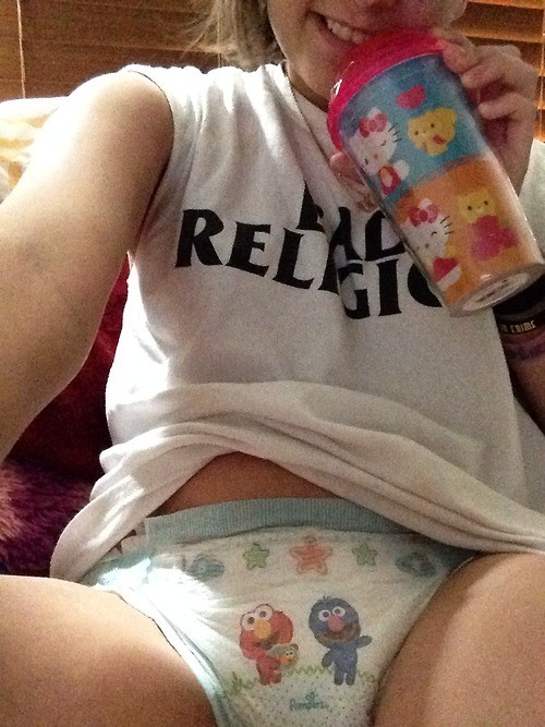 Nerdy lil monster, Drinking from my new cup and now watching cloudy...