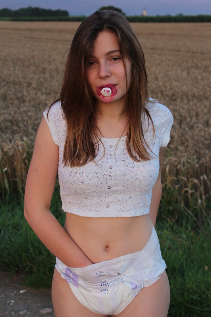 tumblr_n9k7lnidxo1ri16cbo3_1280.jpg (1280×1920)
