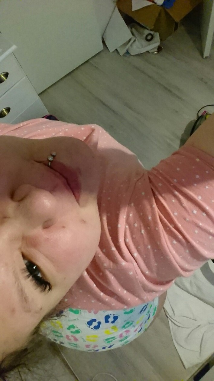 Pinku's own little and pink world — Wet and sweepy.