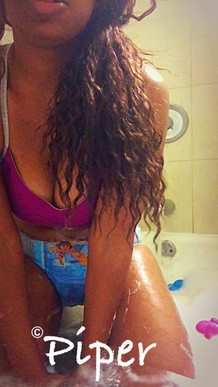 Lil Piper, Editing my first vid for clips4sale. Bathtub fun...